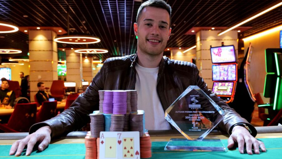 Симон Хараламбиев е шампионът в главното събитие на Autumn Poker Fest